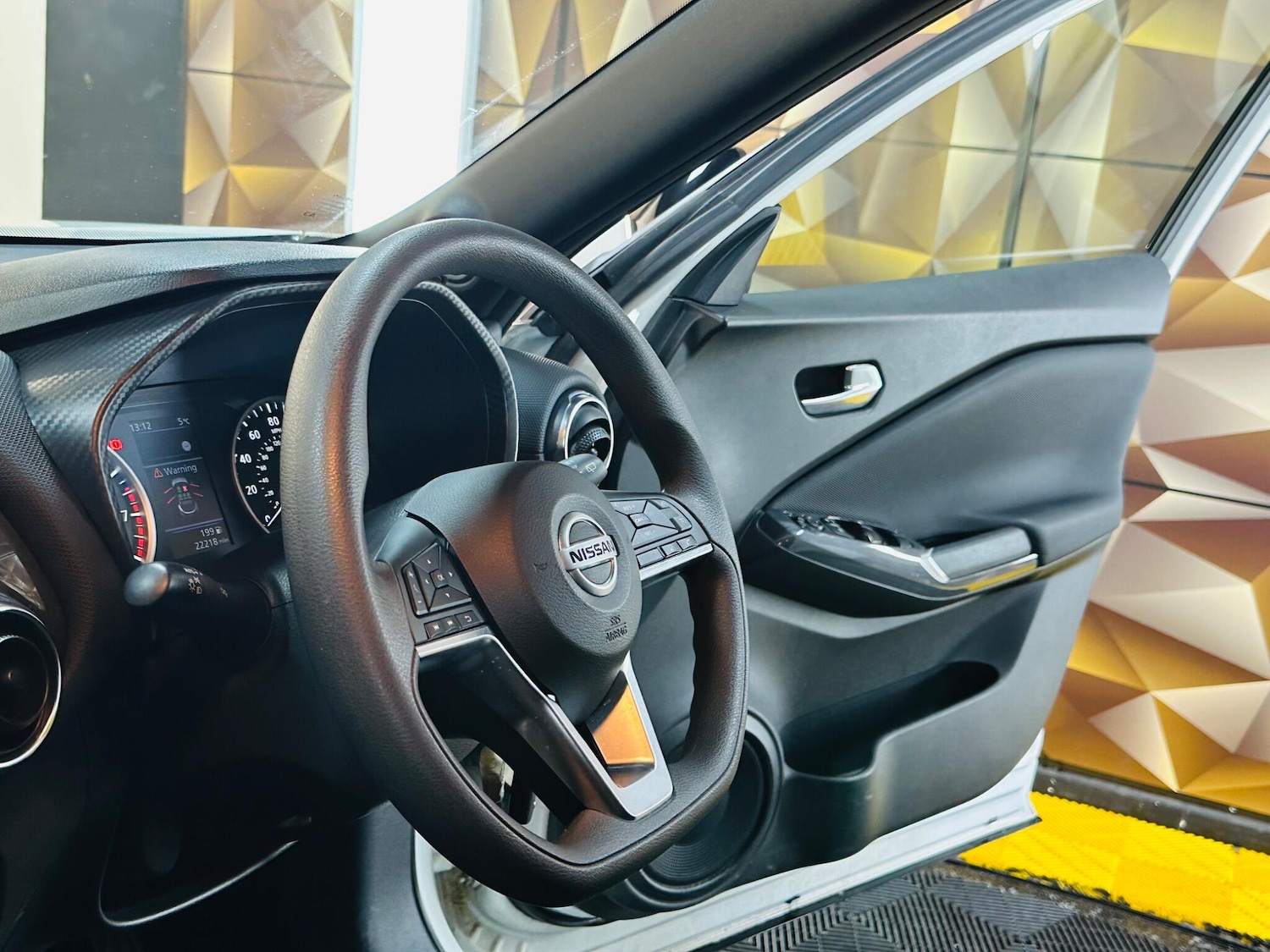 Used Nissan Juke for sale - 77537313: Photo 14