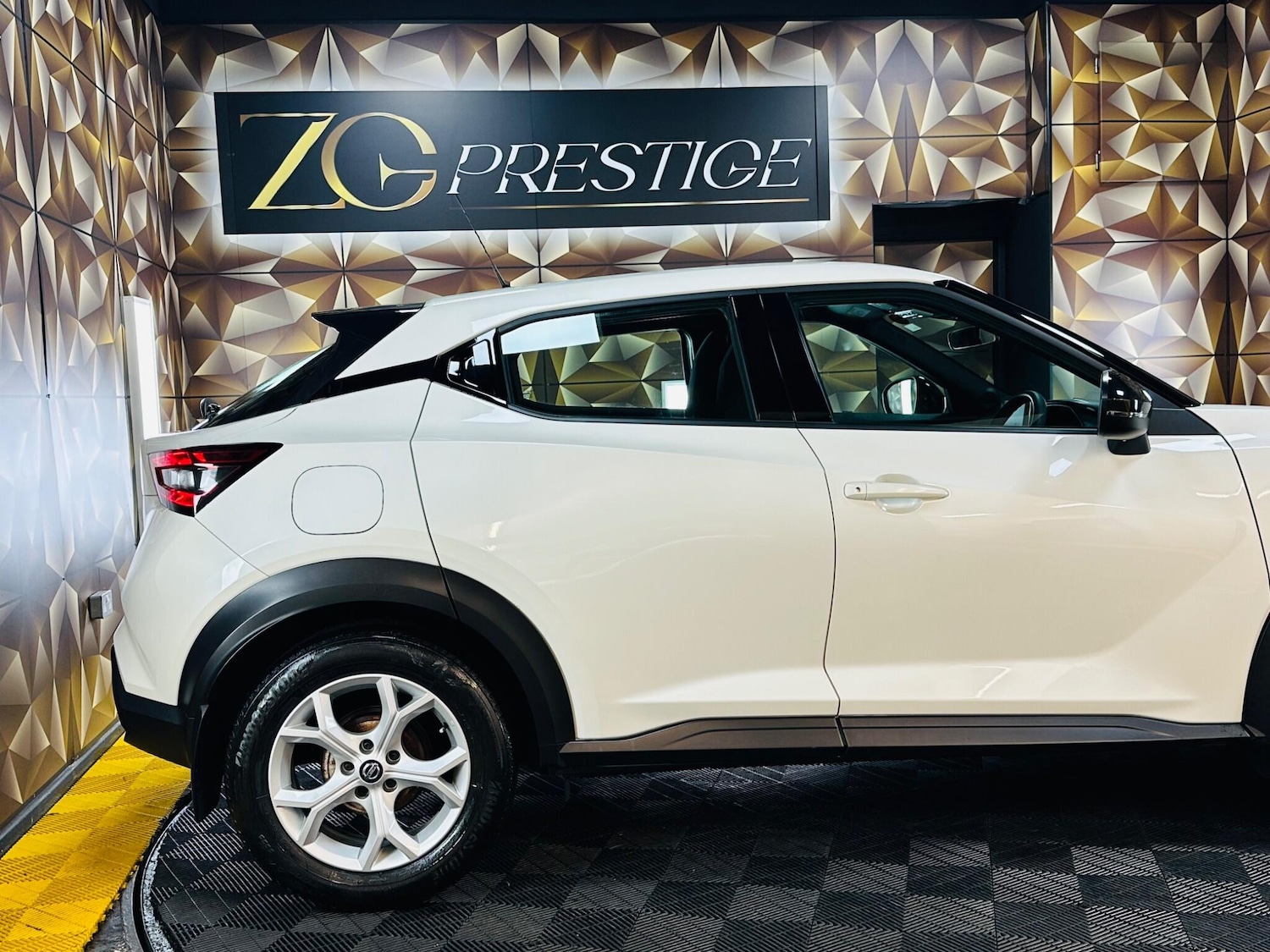 Used Nissan Juke for sale - 77537313: Photo 27