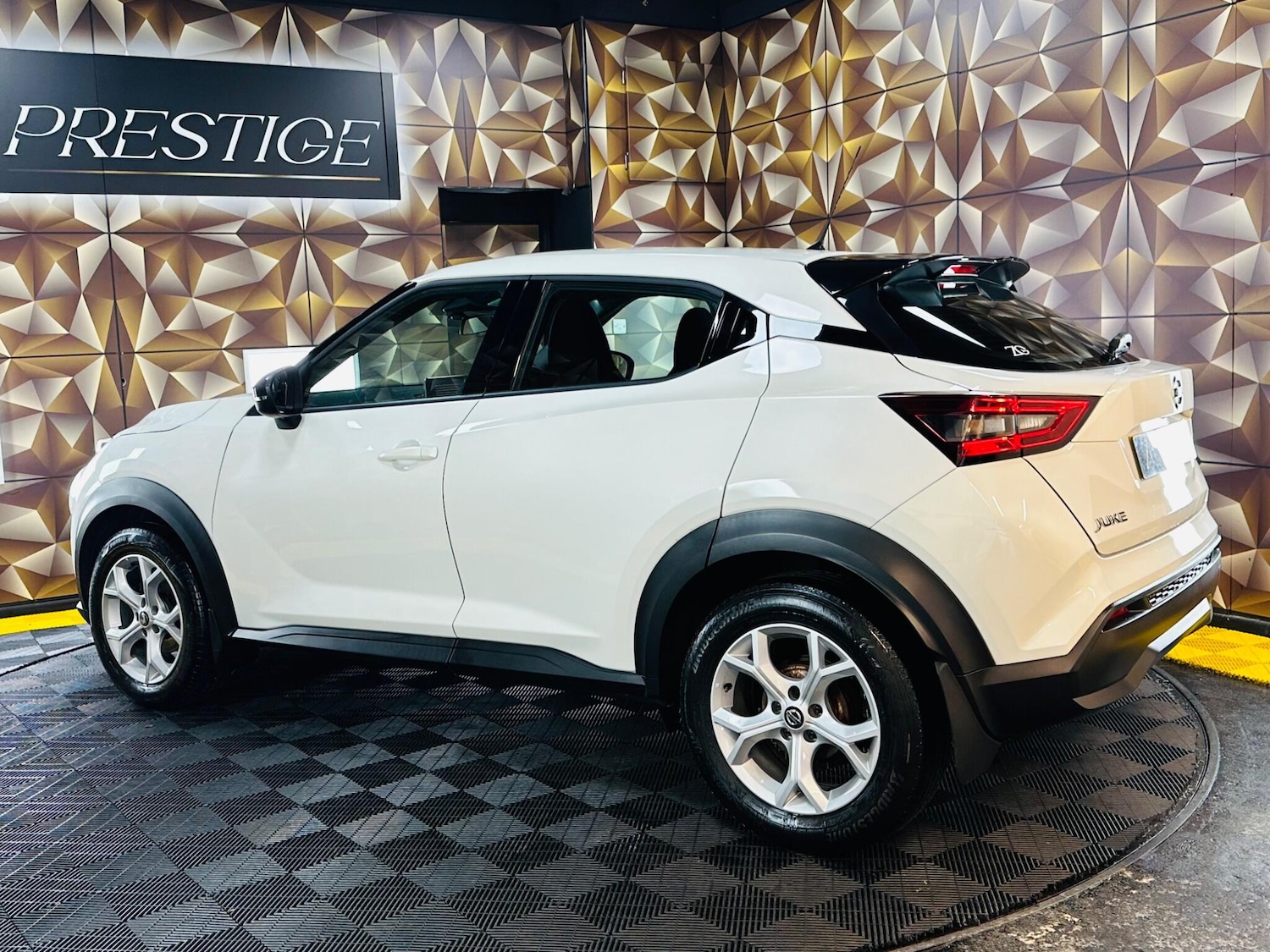 Used Nissan Juke for sale - 77537313: Photo 44