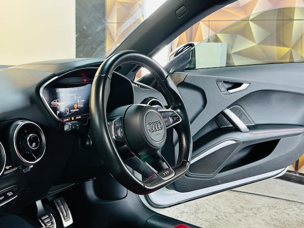 Used Audi TTS 2015 for sale - 76269965: Photo 30