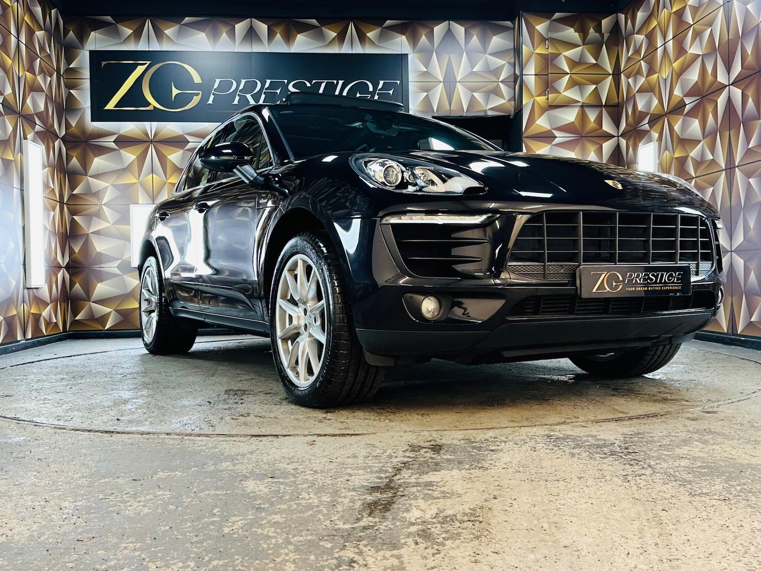 Used Porsche Macan 2015 for sale - 77400760: Photo 21