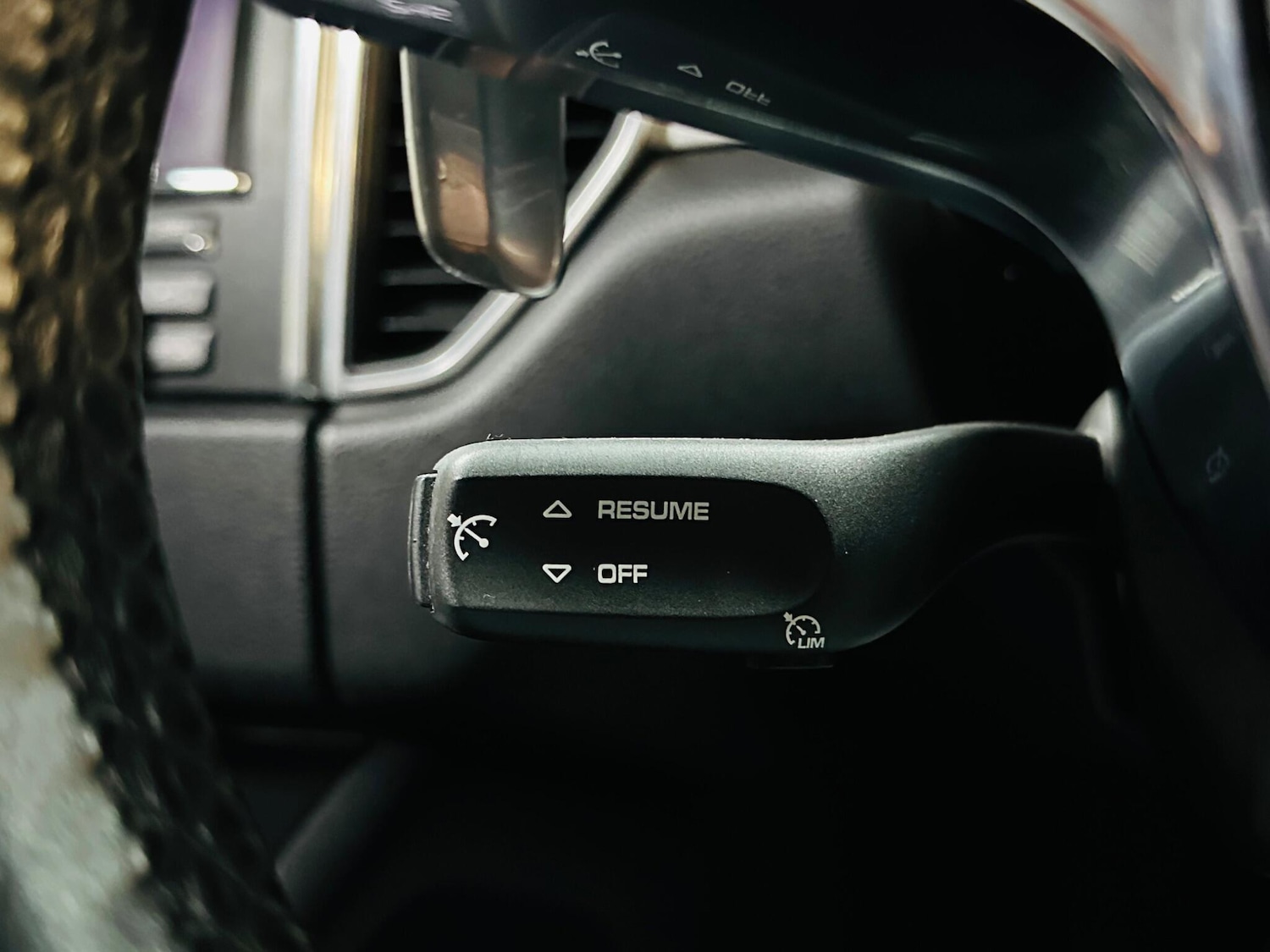 Used Porsche Macan 2015 for sale - 77400760: Photo 51