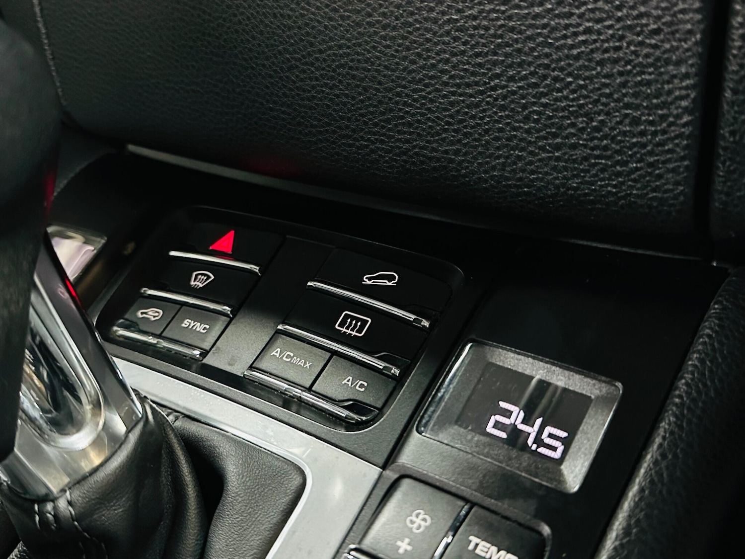 Used Porsche Macan 2015 for sale - 77400760: Photo 57