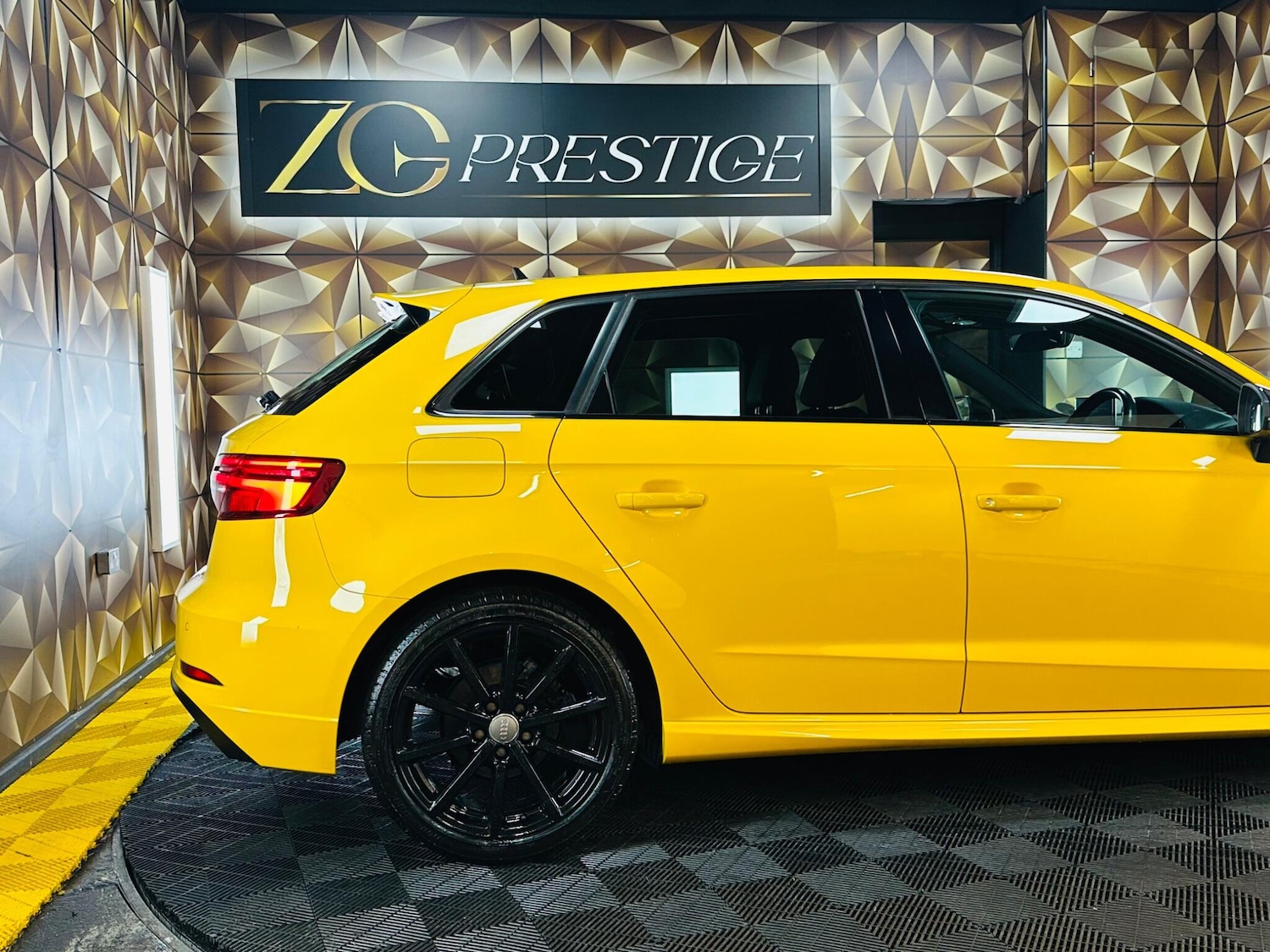 Used Audi A3 2018 for sale - 77425510: Photo 42