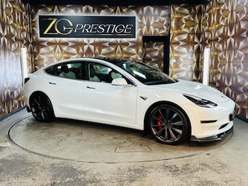 2020 (20) - (Dual Motor) Performance Auto 4WDE 4dr (Performance Upgrade)