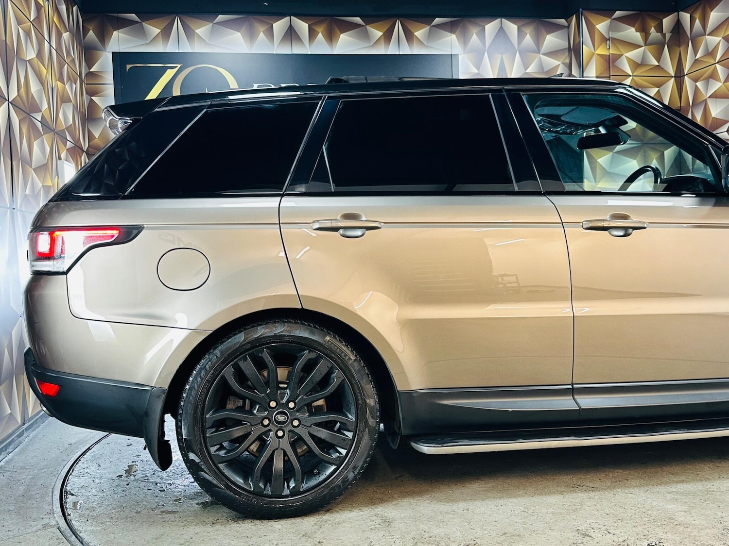 Used Land Rover Range Rover Sport 2016 for sale - 76485054: Photo 30