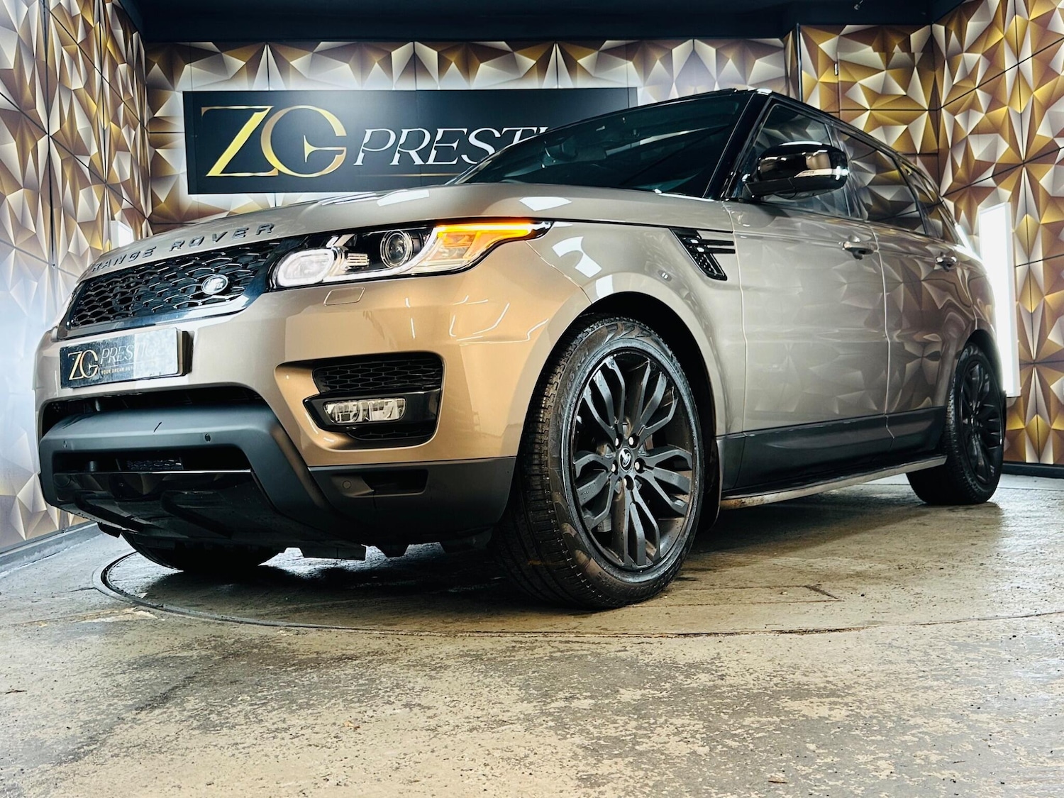 Used Land Rover Range Rover Sport 2016 for sale - 76485054: Photo 35