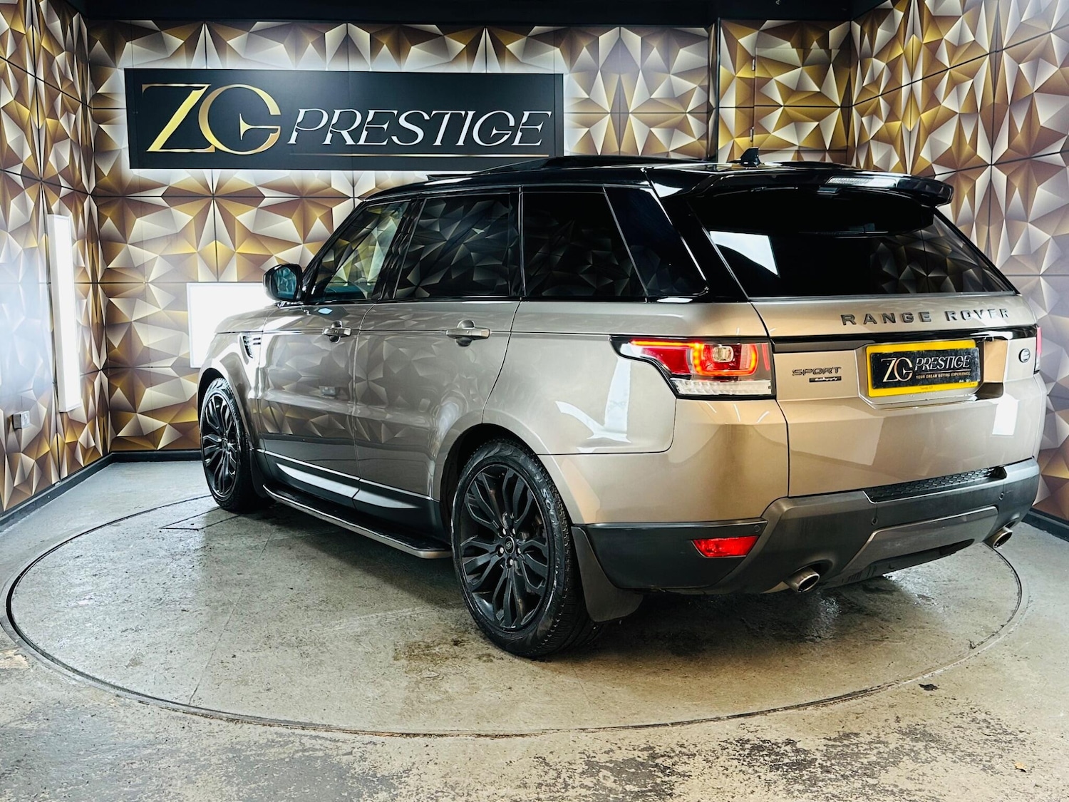 Used Land Rover Range Rover Sport 2016 for sale - 76485054: Photo 41