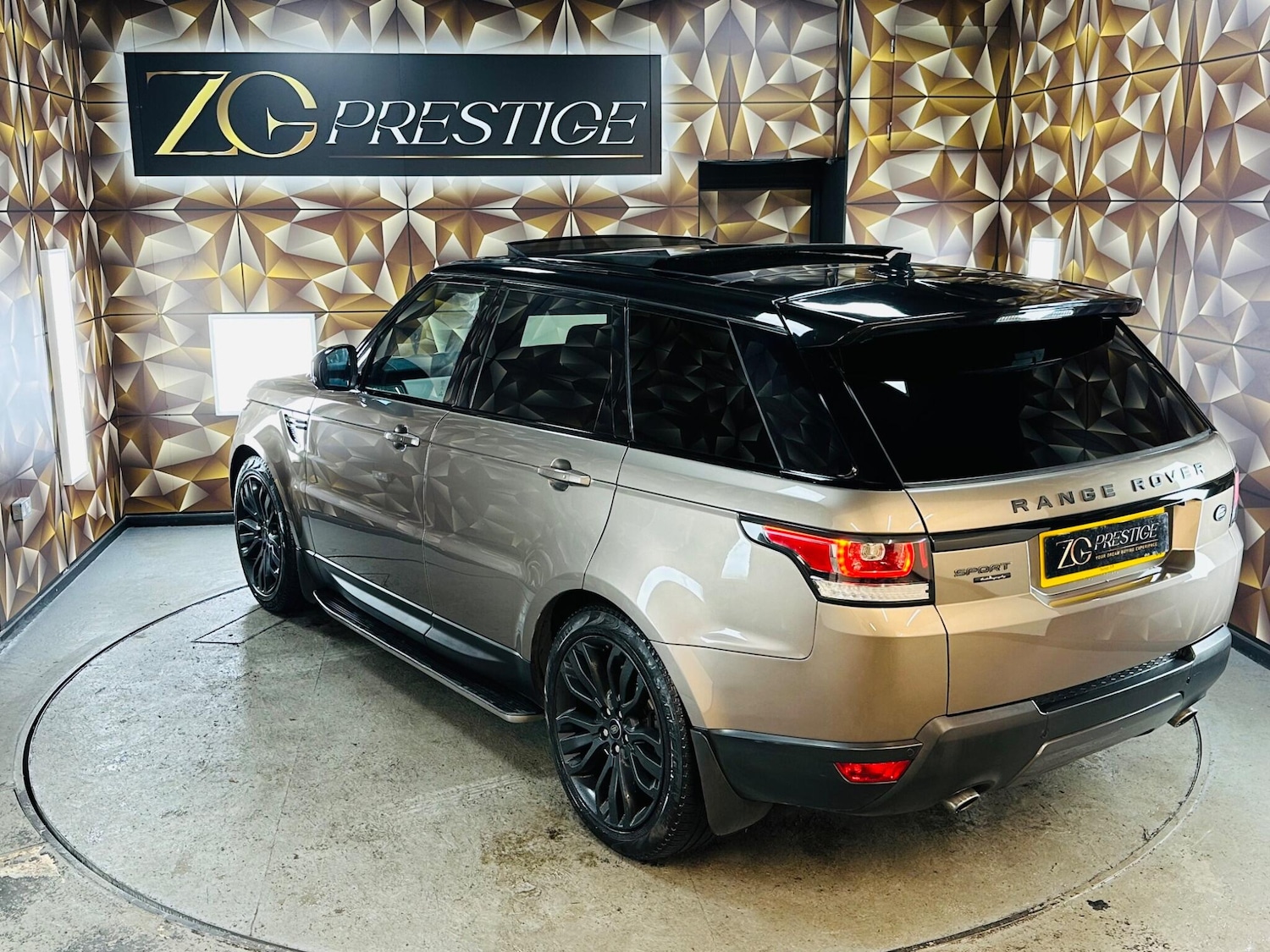 Used Land Rover Range Rover Sport 2016 for sale - 76485054: Photo 42