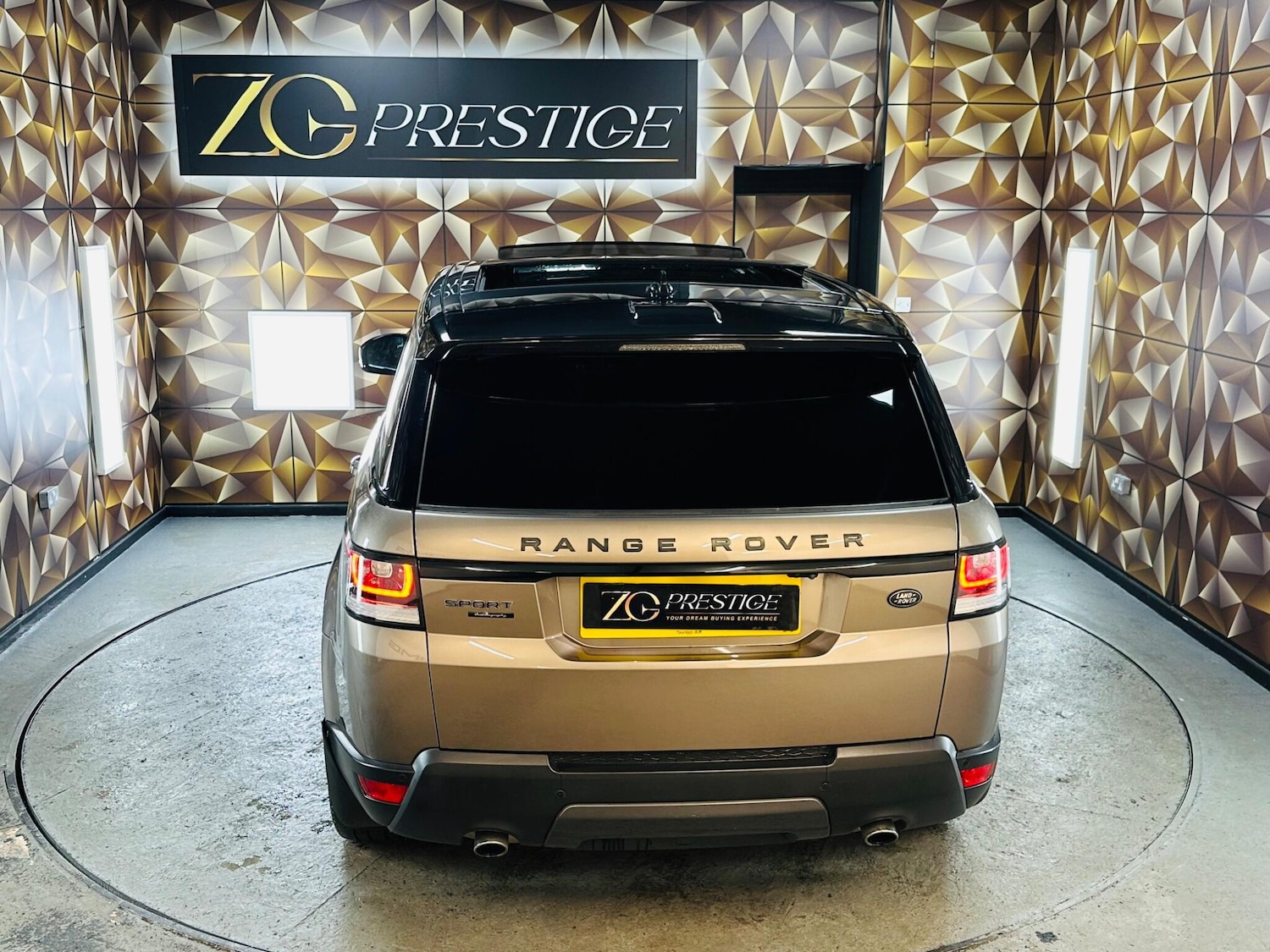 Used Land Rover Range Rover Sport 2016 for sale - 76485054: Photo 50