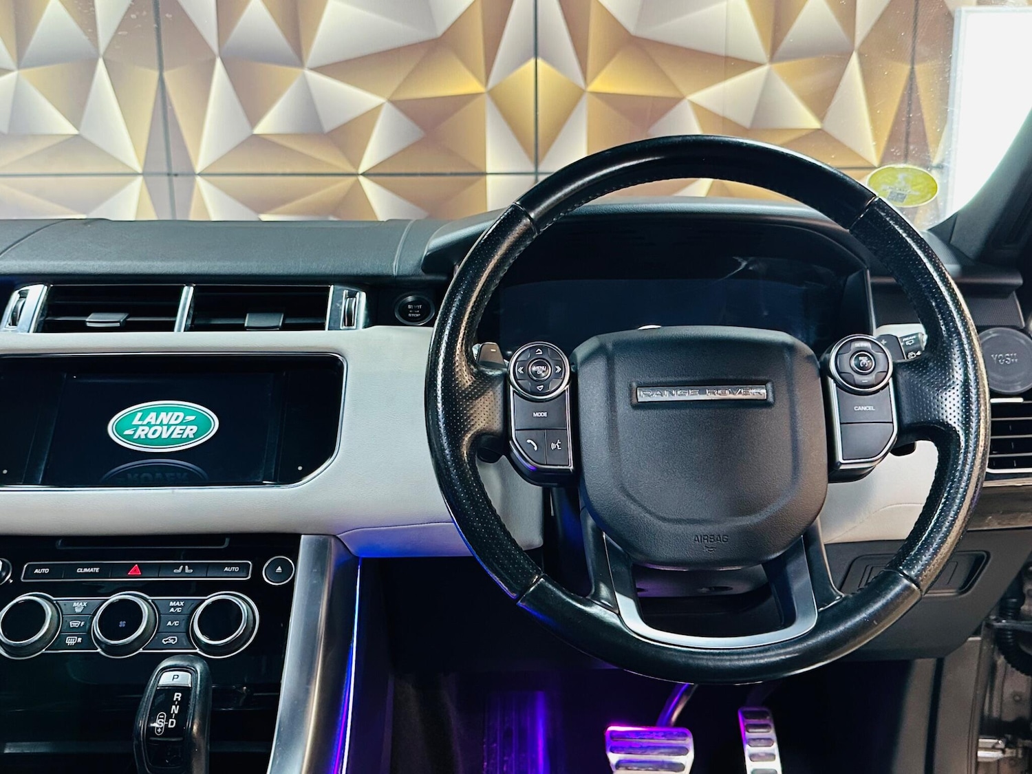 Used Land Rover Range Rover Sport 2016 for sale - 76485054: Photo 62