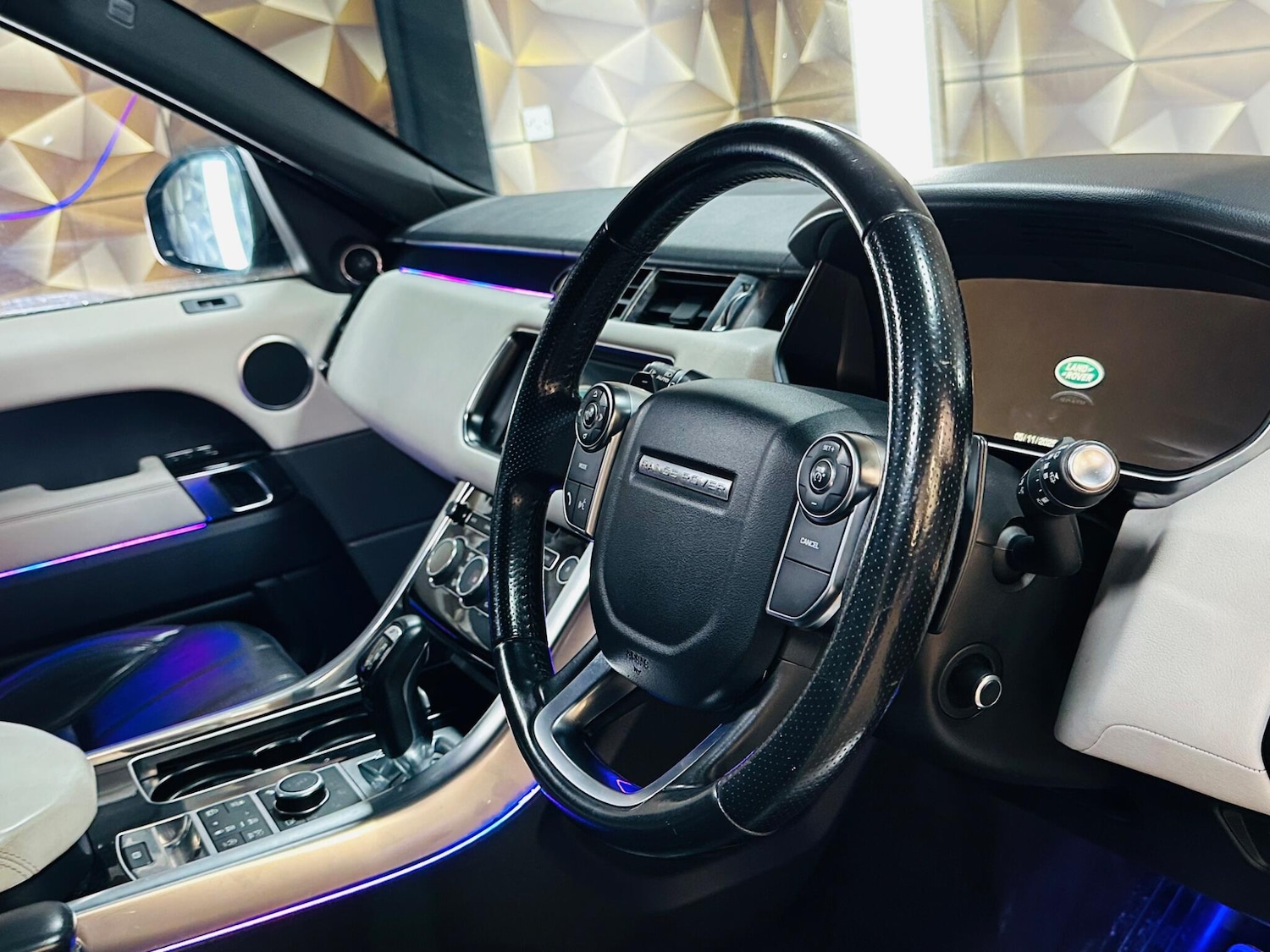 Used Land Rover Range Rover Sport 2016 for sale - 76485054: Photo 64