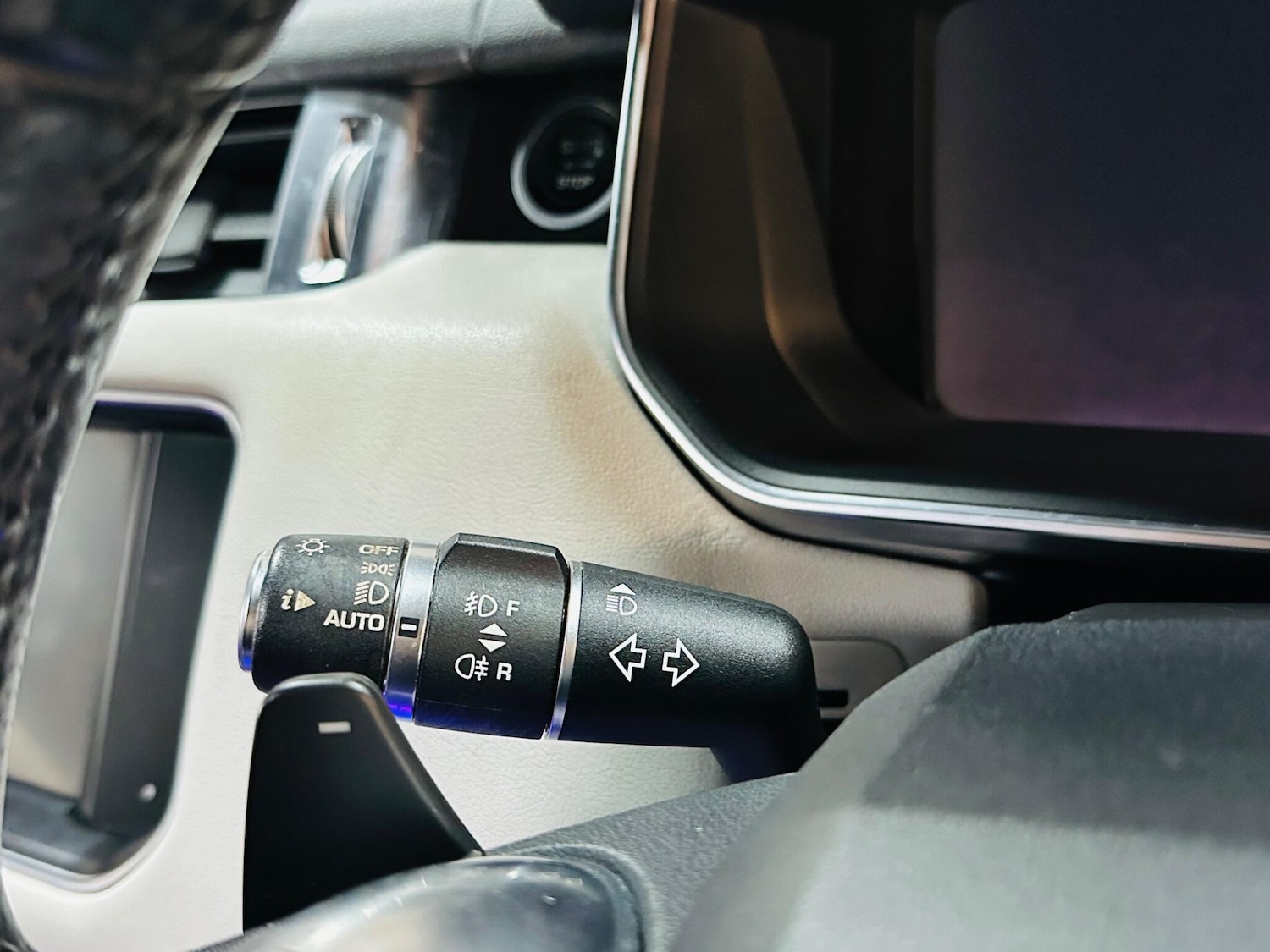 Used Land Rover Range Rover Sport 2016 for sale - 76485054: Photo 69