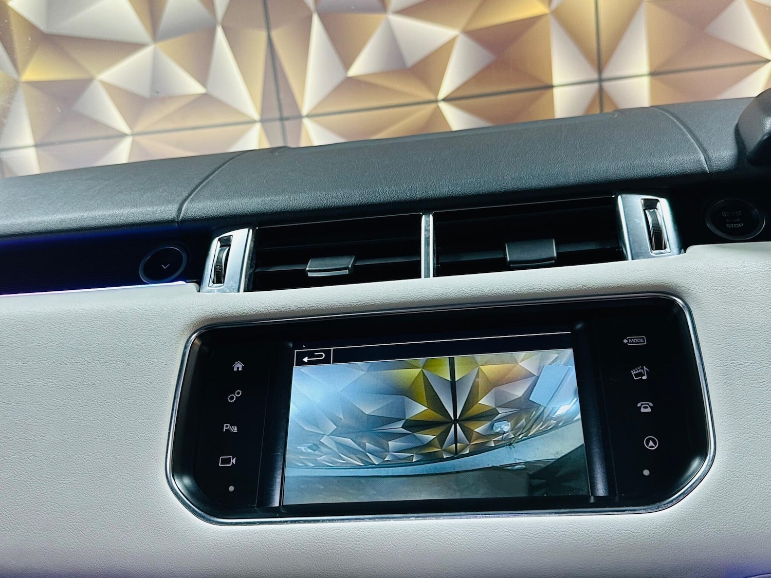 Used Land Rover Range Rover Sport 2016 for sale - 76485054: Photo 77