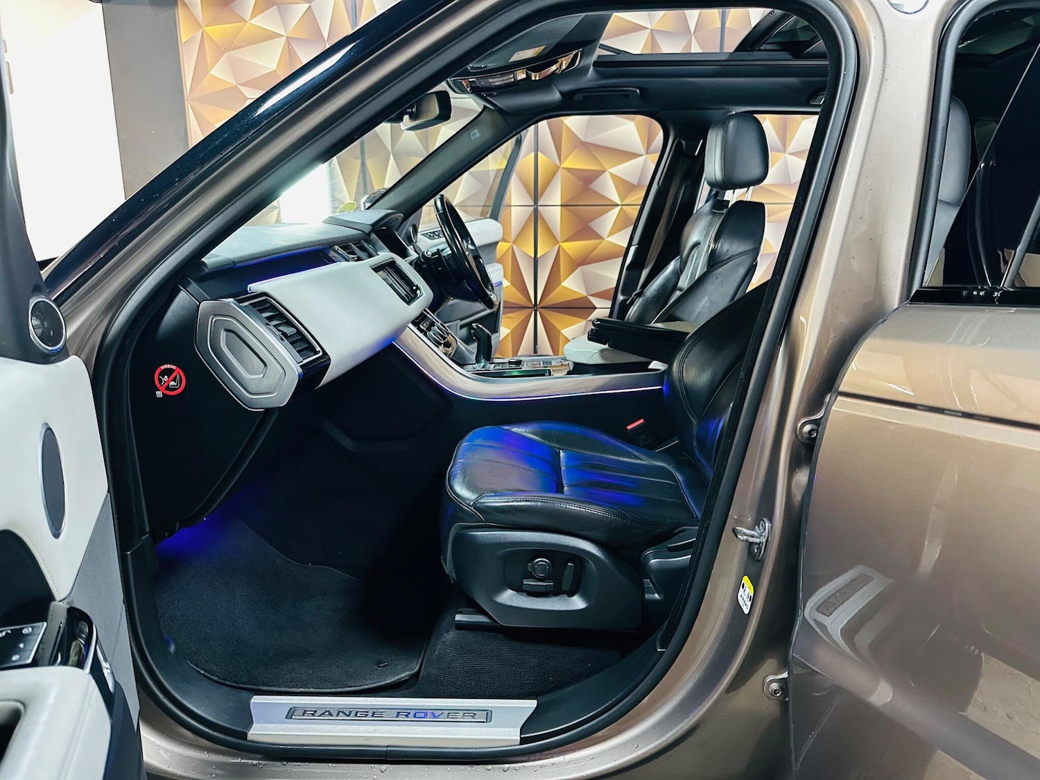 Used Land Rover Range Rover Sport 2016 for sale - 76485054: Photo 80