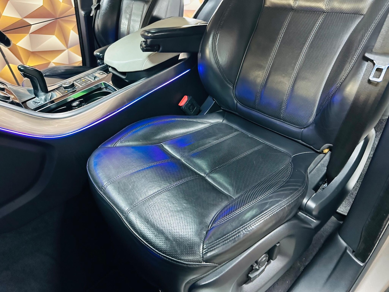 Used Land Rover Range Rover Sport 2016 for sale - 76485054: Photo 84