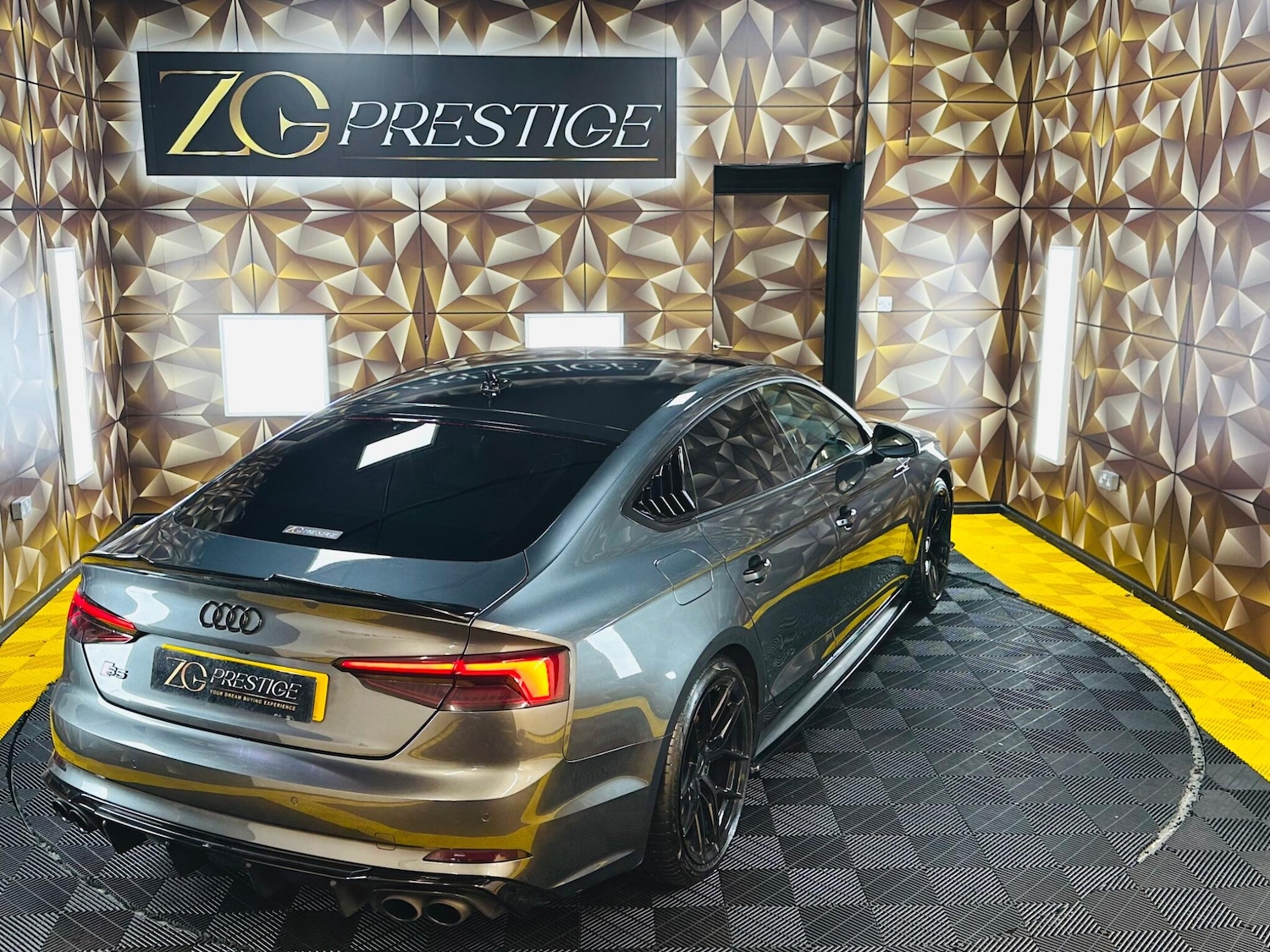 Used Audi A5 2017 for sale - 77255180: Photo 45