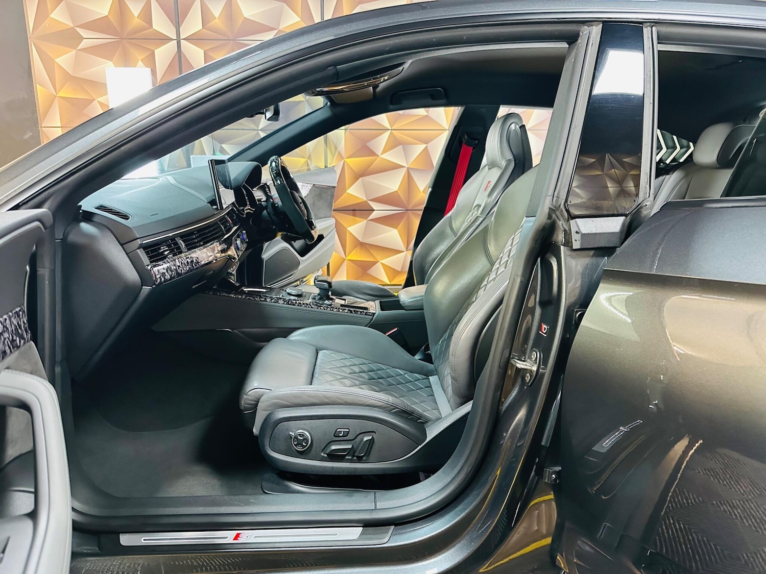 Used Audi A5 2017 for sale - 77255180: Photo 68