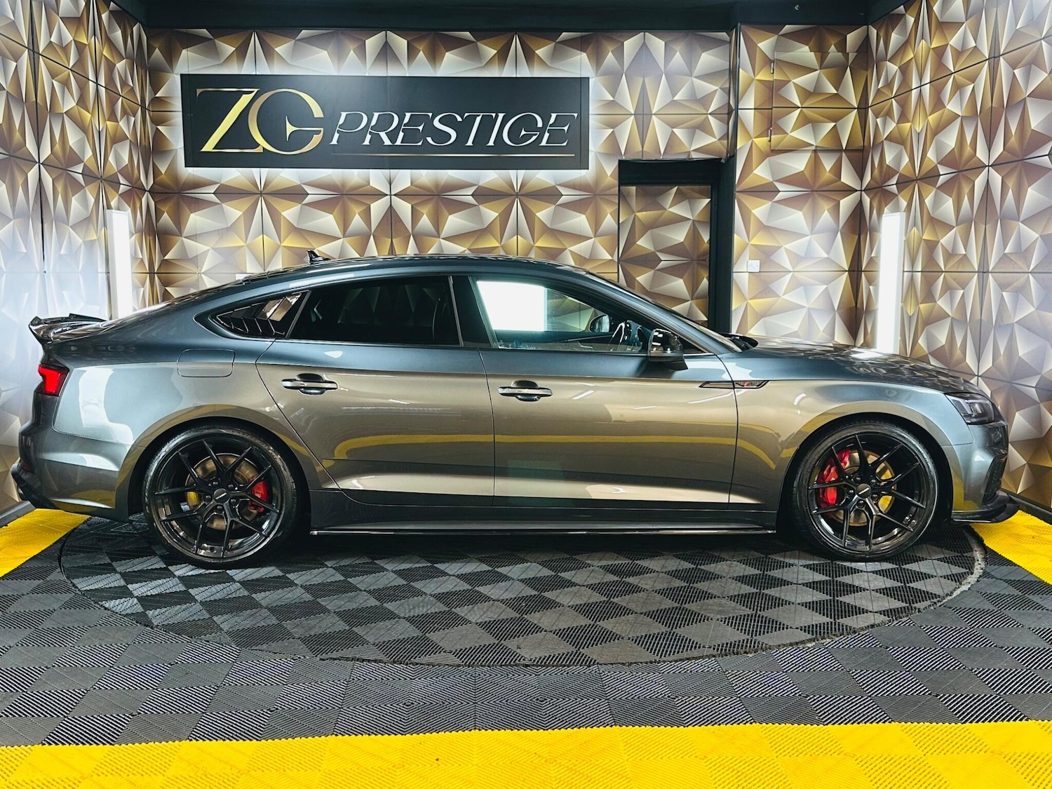 Used Audi A5 2017 for sale - 77255180: Photo 9