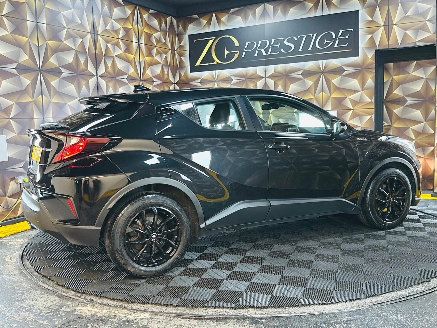 Used Toyota C-HR for sale - 78156738: Photo 31