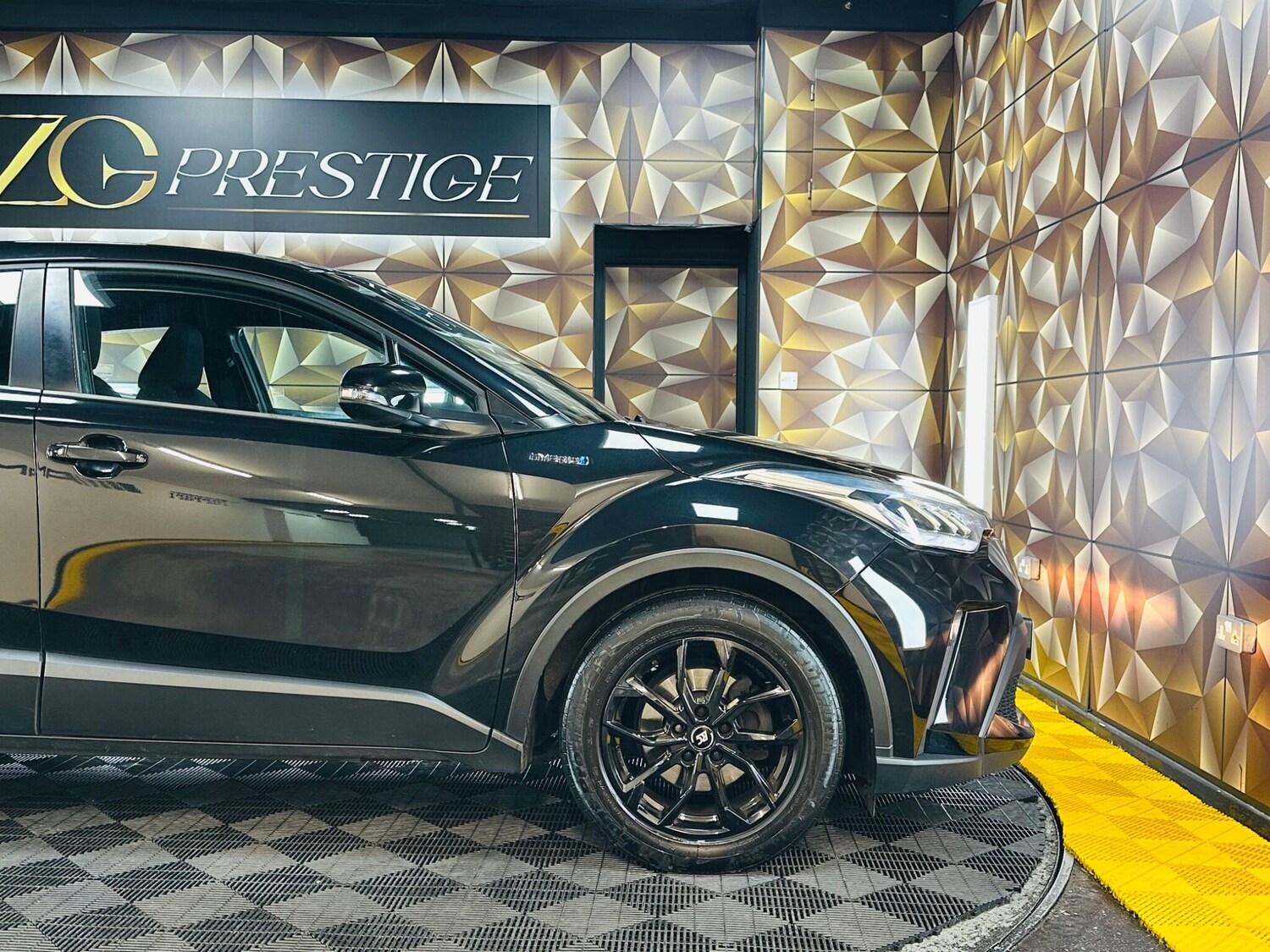 Used Toyota C-HR for sale - 78156738: Photo 42