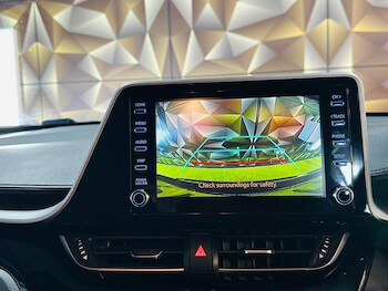 Used Toyota C-HR 2021 for sale - 78156738: Photo