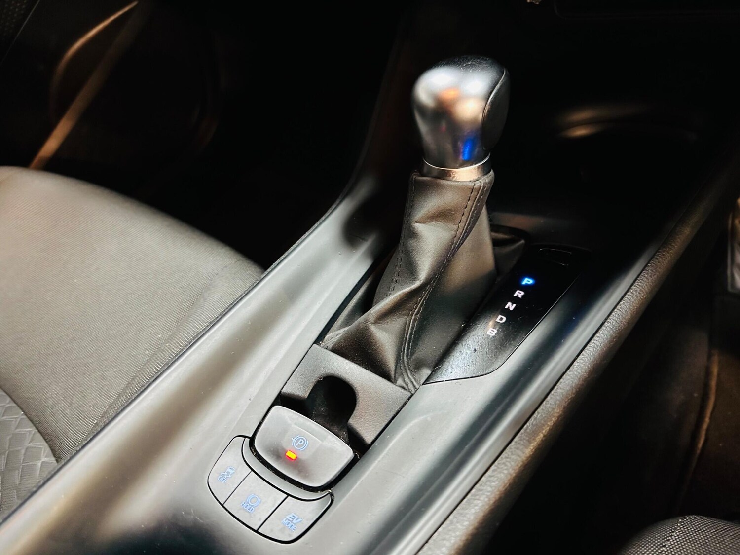 Used Toyota C-HR for sale - 78156738: Photo 54