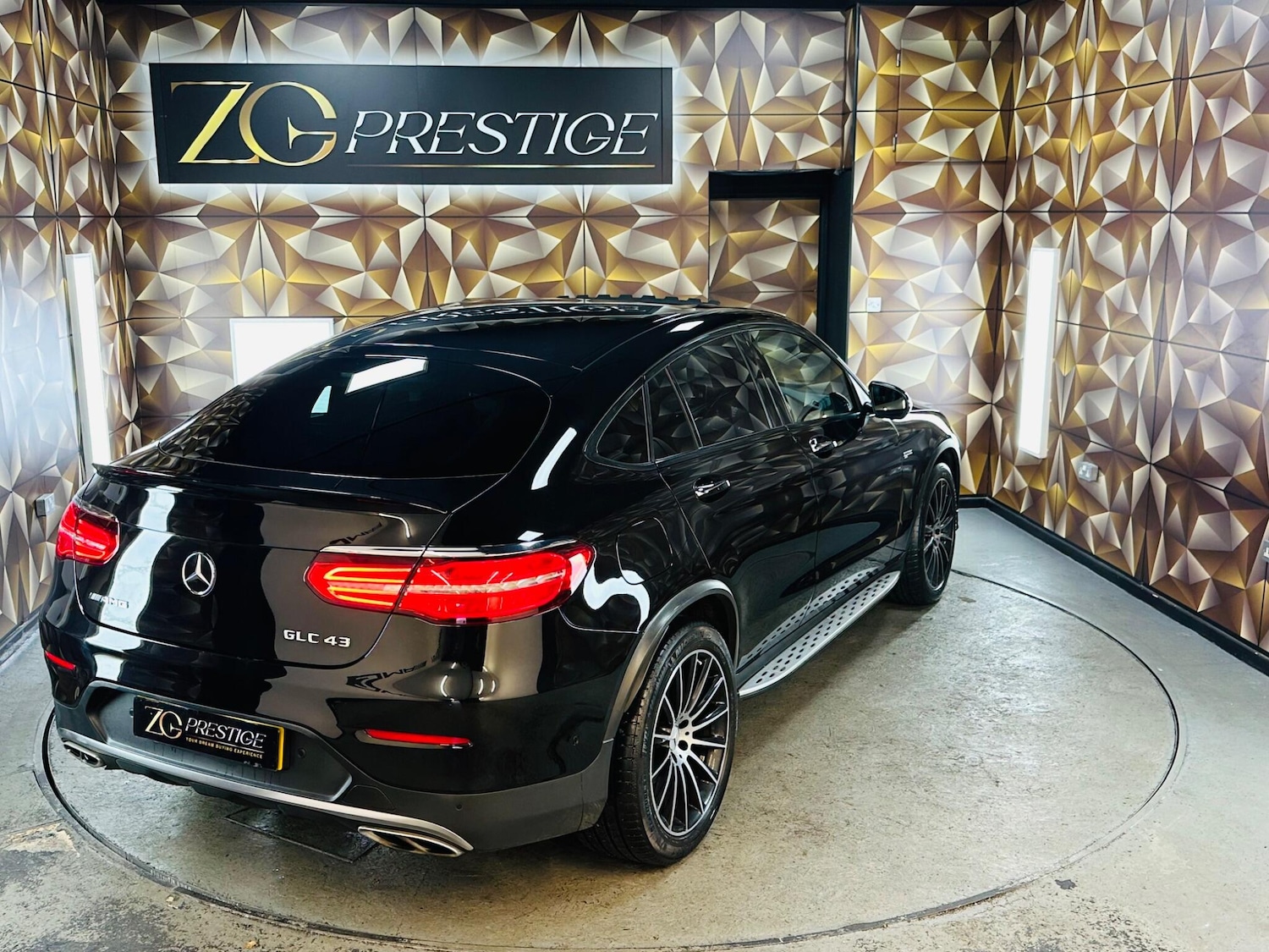 Used Mercedes-Benz GLC 2018 for sale - 76539150: Photo 43