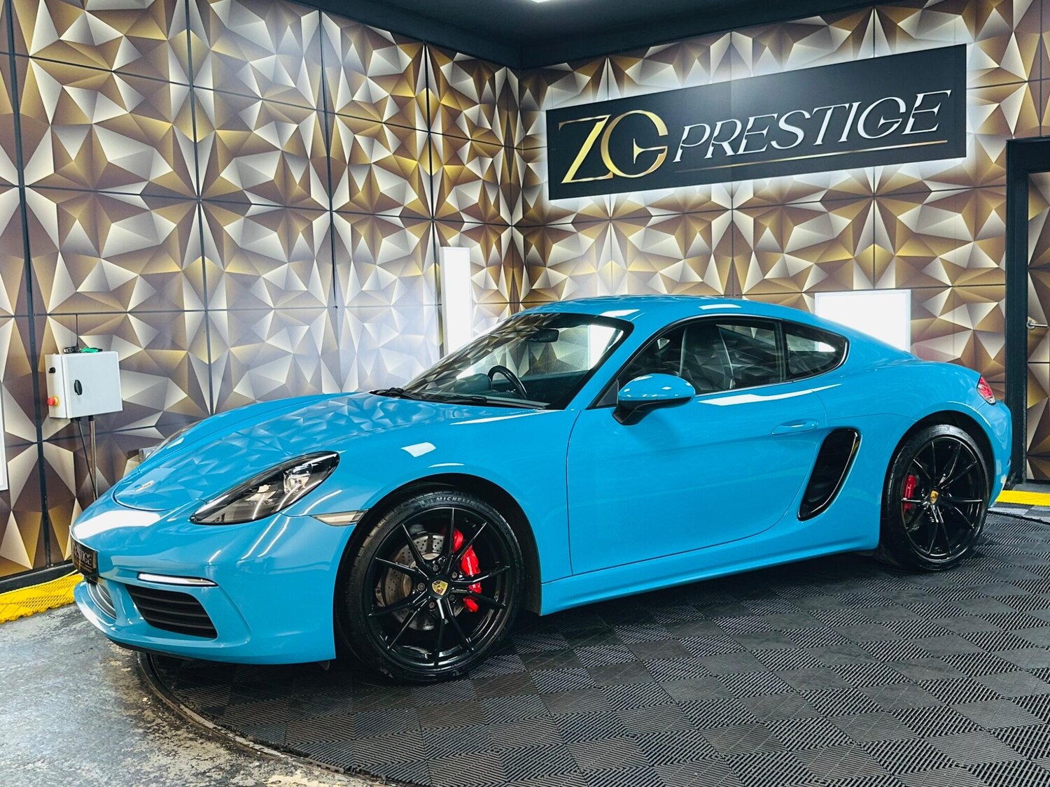 Used Porsche 718 Cayman for sale - 78184559: Photo 17