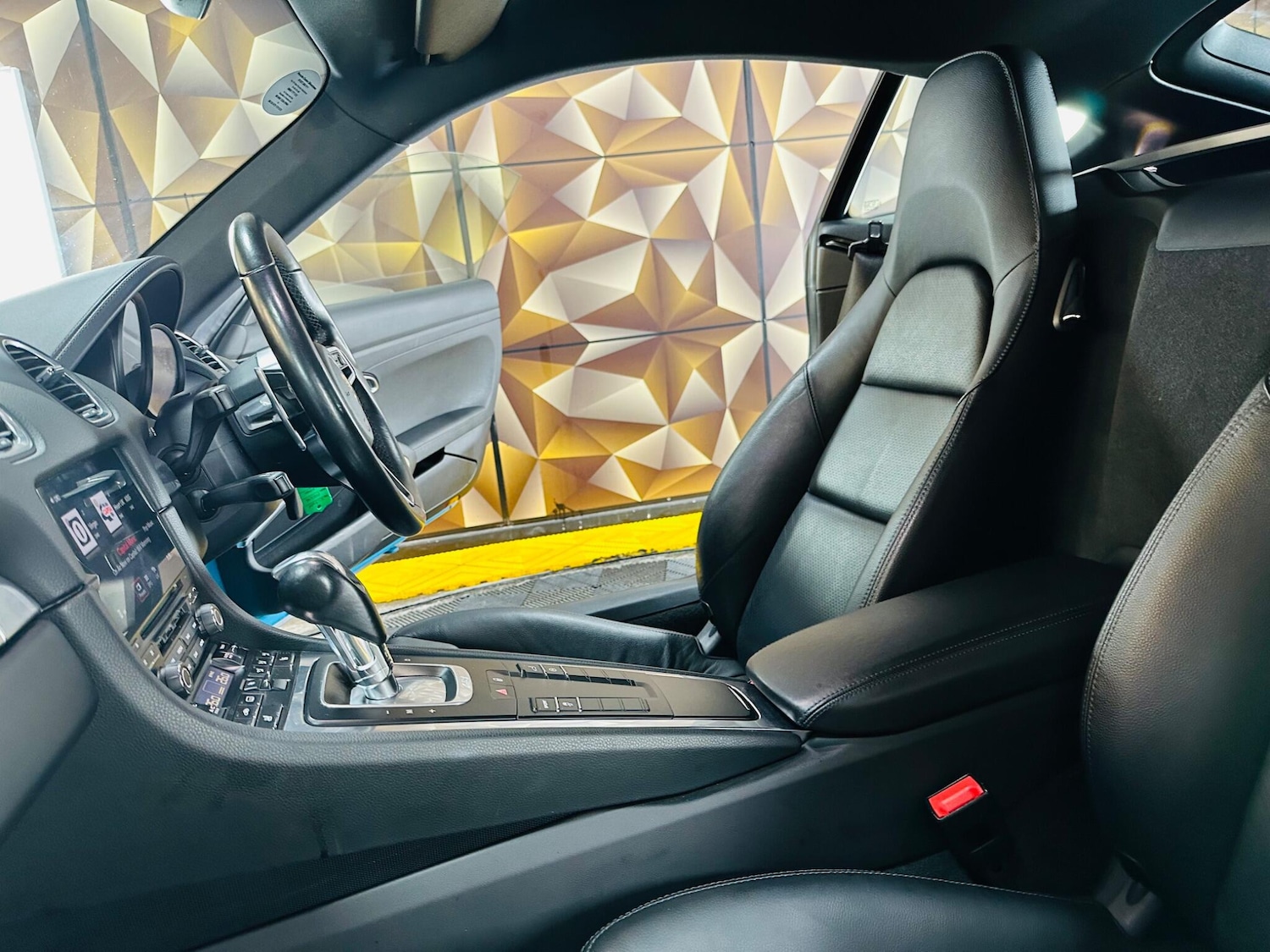 Used Porsche 718 Cayman for sale - 78184559: Photo 6