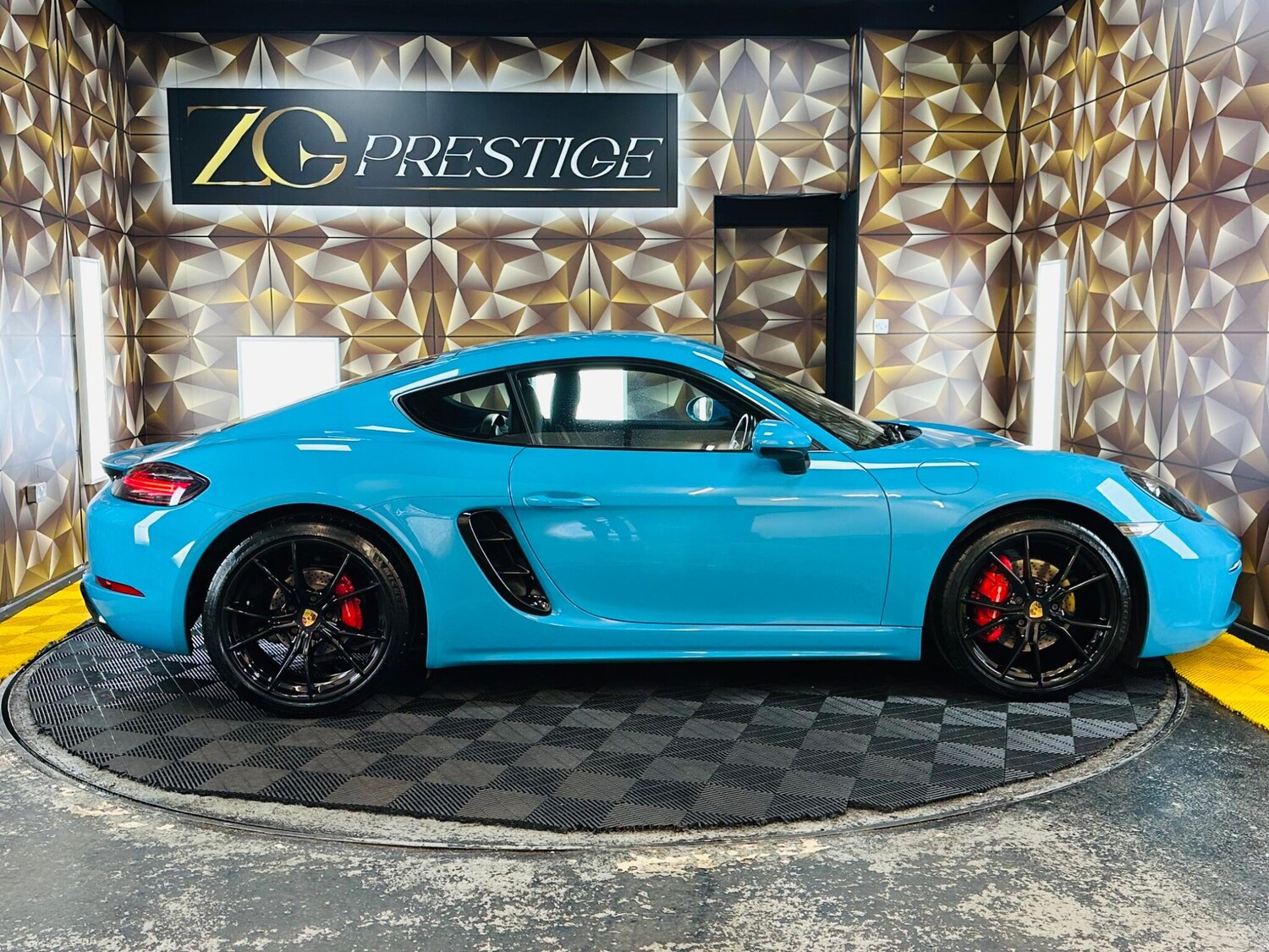 Used Porsche 718 Cayman for sale - 78184559: Photo 9