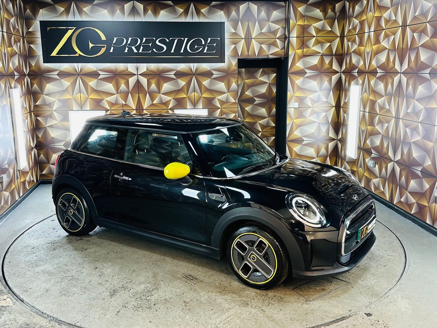 Used MINI Hatch 2022 for sale - 76992728: Photo 17