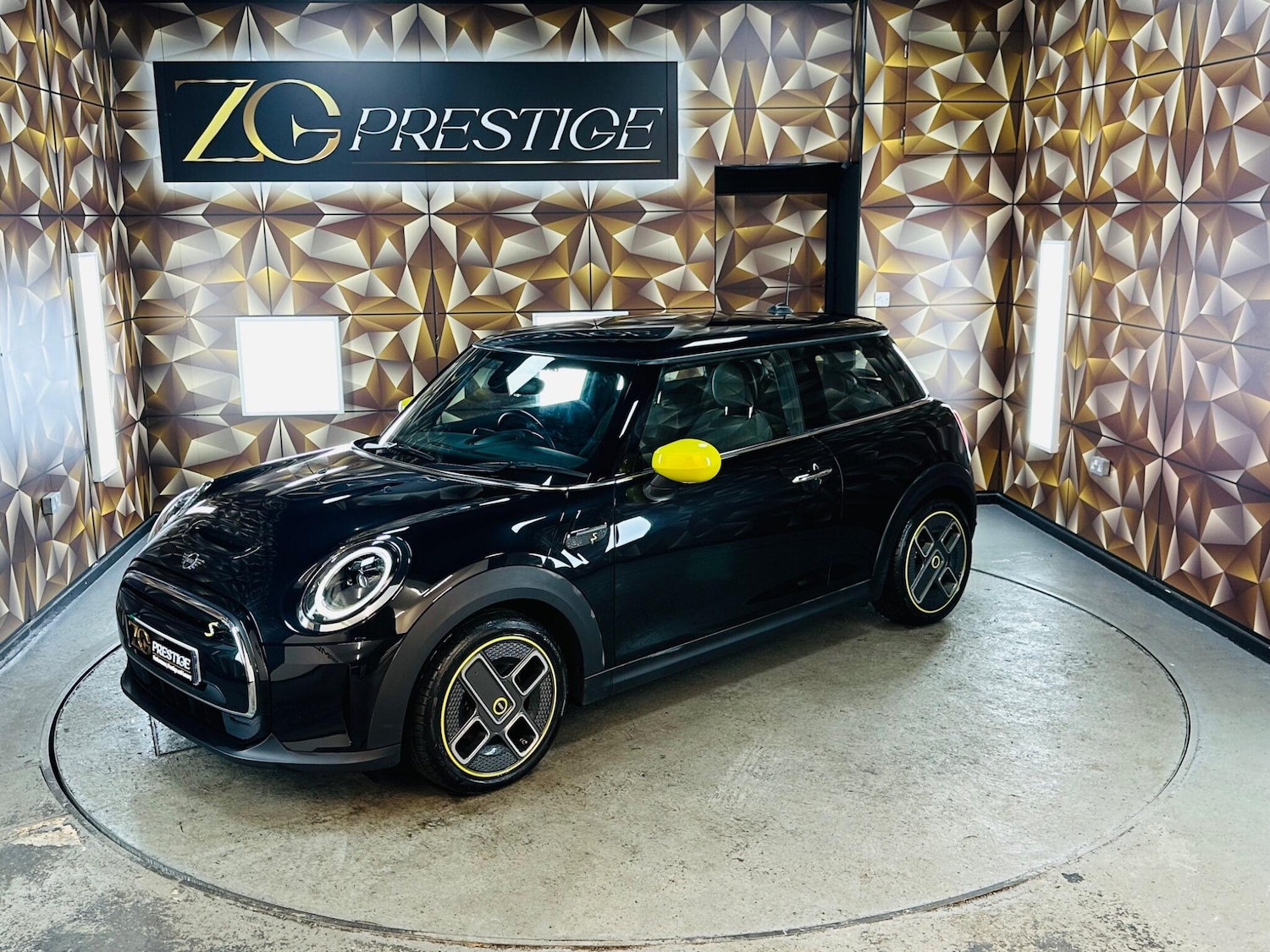 Used MINI Hatch 2022 for sale - 76992728: Photo 19