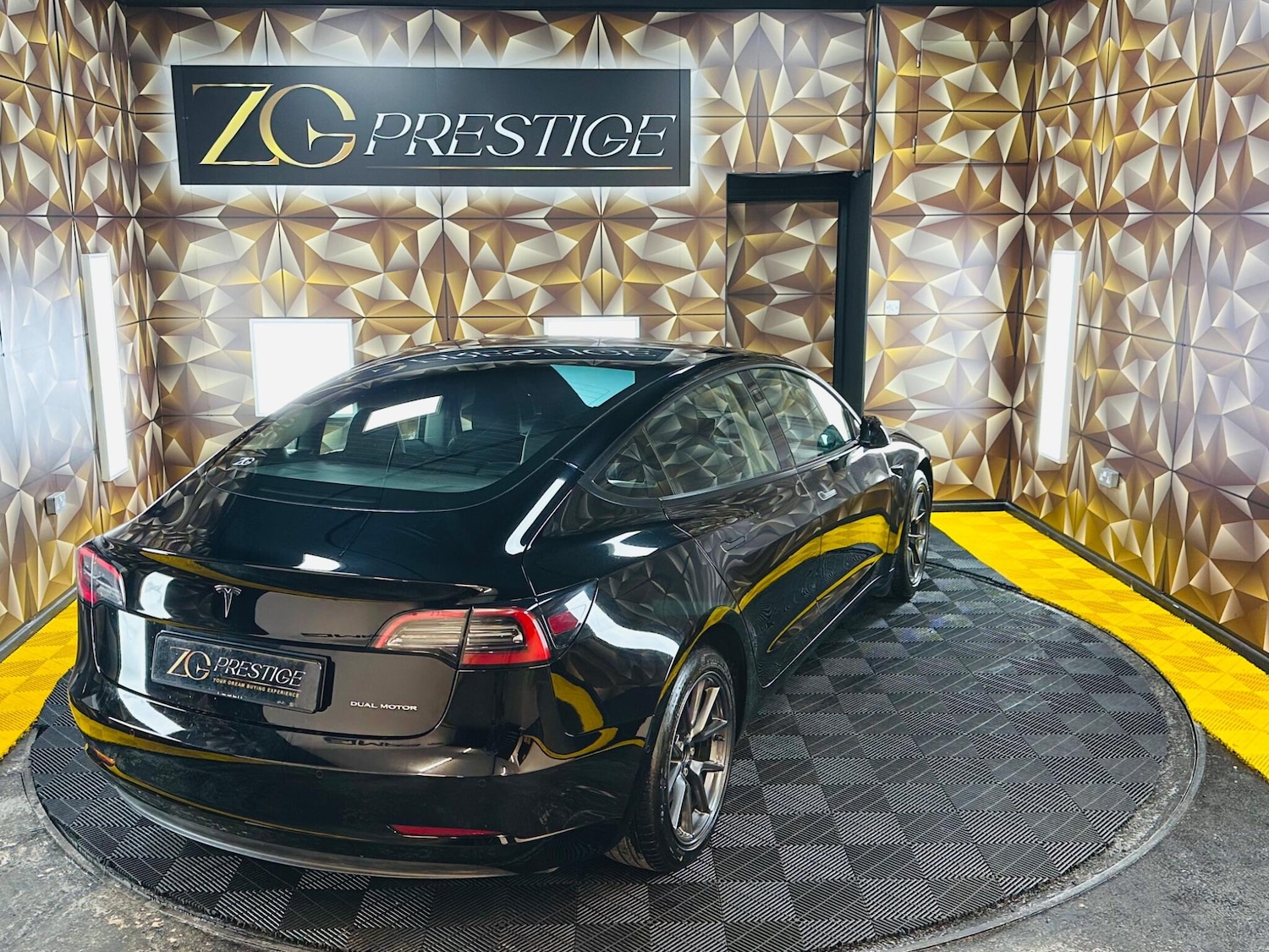 Used Tesla Model 3 2021 for sale - 77586082: Photo 35