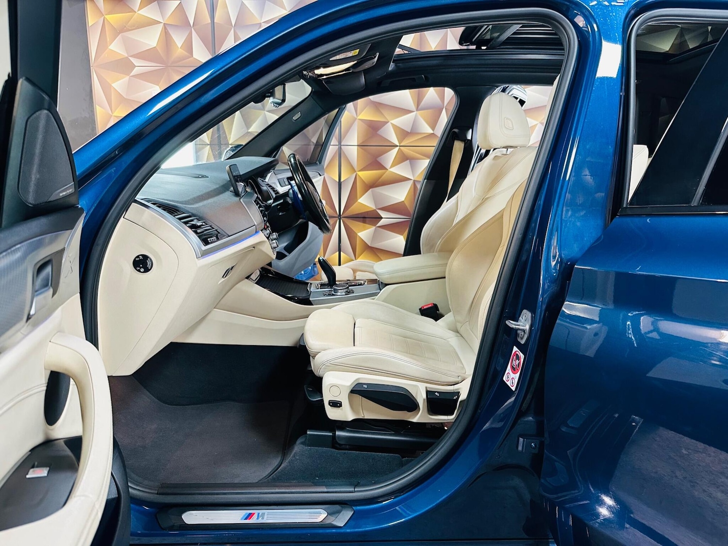 Used BMW X3 2018 for sale - 77769377: Photo 38