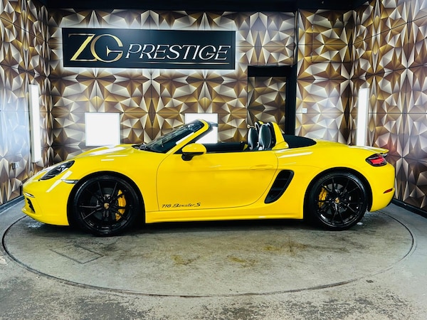 Used Porsche 718 Boxster 2018 for sale - 76282750: Photo 11