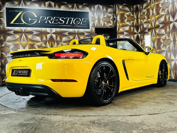Used Porsche 718 Boxster 2018 for sale - 76282750: Photo 29