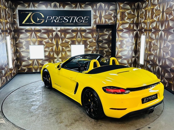 Used Porsche 718 Boxster 2018 for sale - 76282750: Photo 37