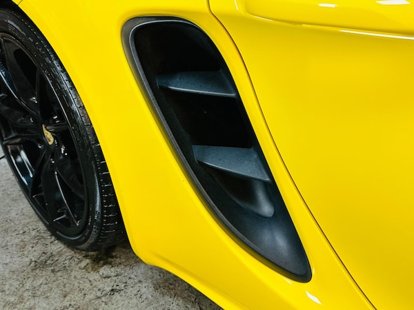 Used Porsche 718 Boxster 2018 for sale - 76282750: Photo 46