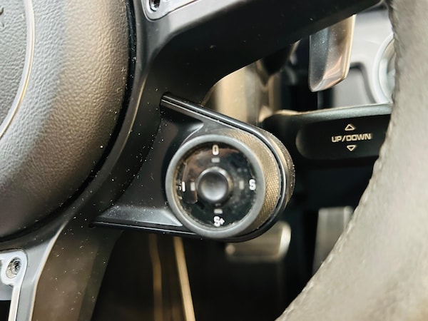 Used Porsche 718 Boxster 2018 for sale - 76282750: Photo 56