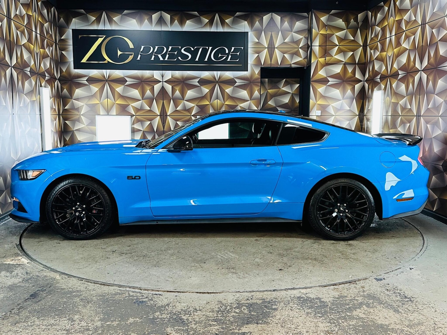 Used Ford Mustang 2017 for sale - 76976608: Photo 11
