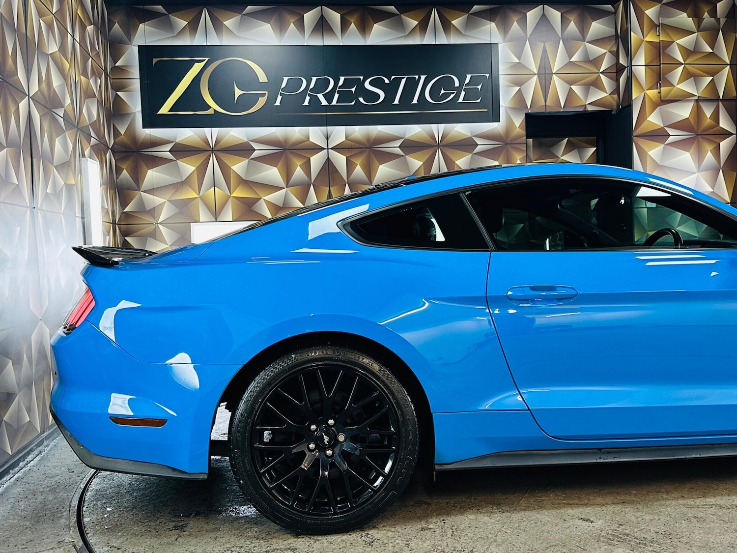 Used Ford Mustang 2017 for sale - 76976608: Photo 36