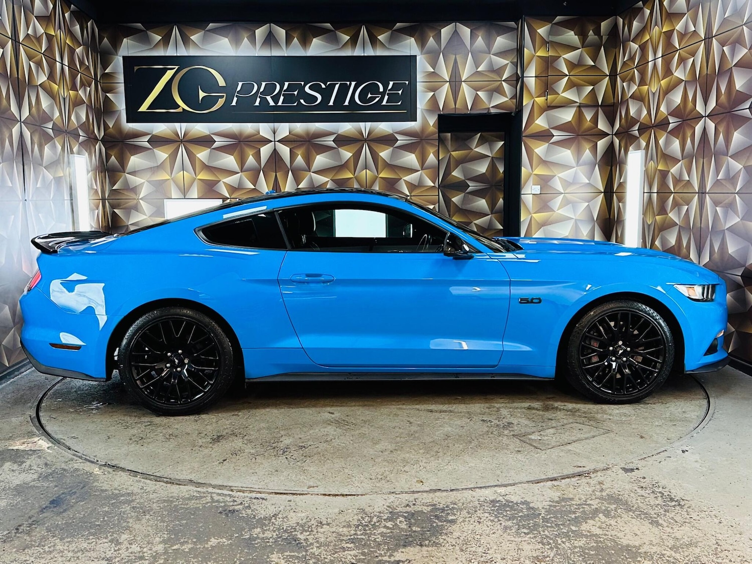 Used Ford Mustang 2017 for sale - 76976608: Photo 9