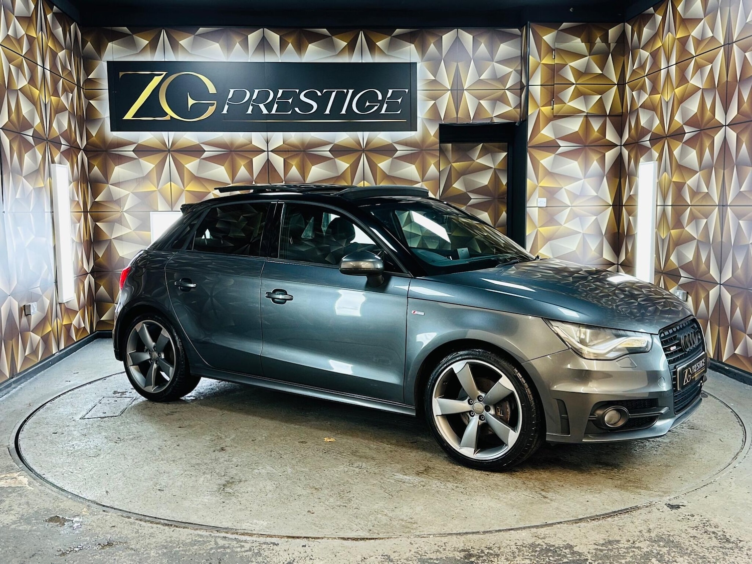Used Audi A1 2013 for sale - 76866577: Photo 1