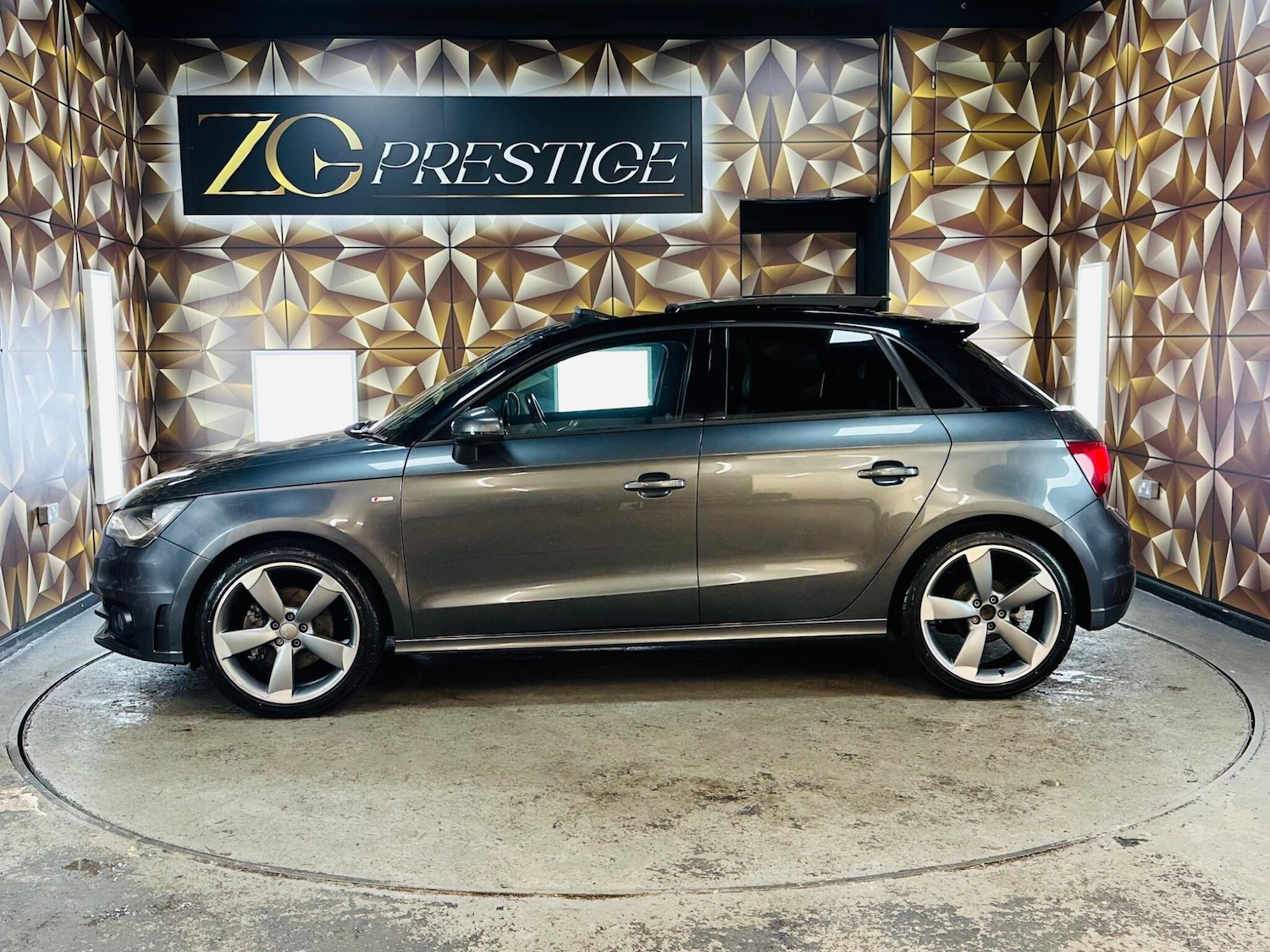 Used Audi A1 2013 for sale - 76866577: Photo 11