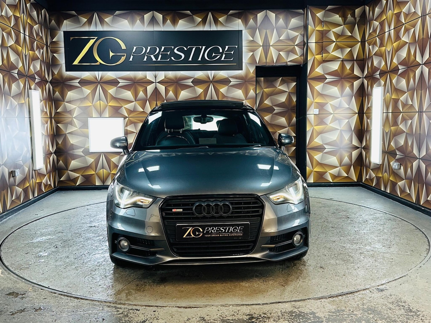 Used Audi A1 2013 for sale - 76866577: Photo 3