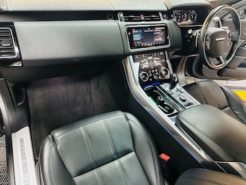 Used Land Rover Range Rover Sport 2018 for sale - 78622589: Photo