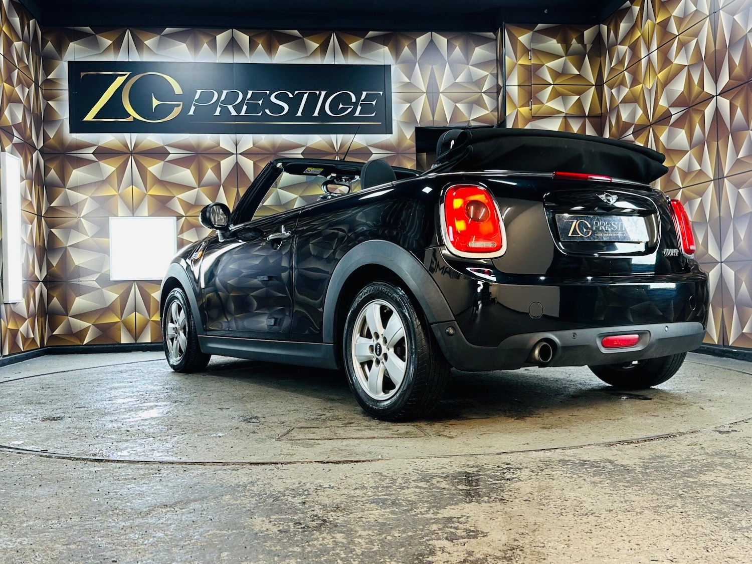 Used MINI Convertible 2017 for sale - 76898501: Photo 49