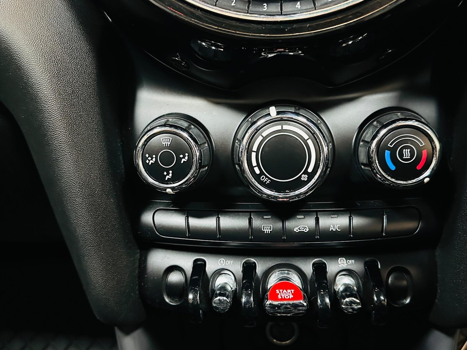 Used MINI Convertible 2017 for sale - 76898501: Photo 57