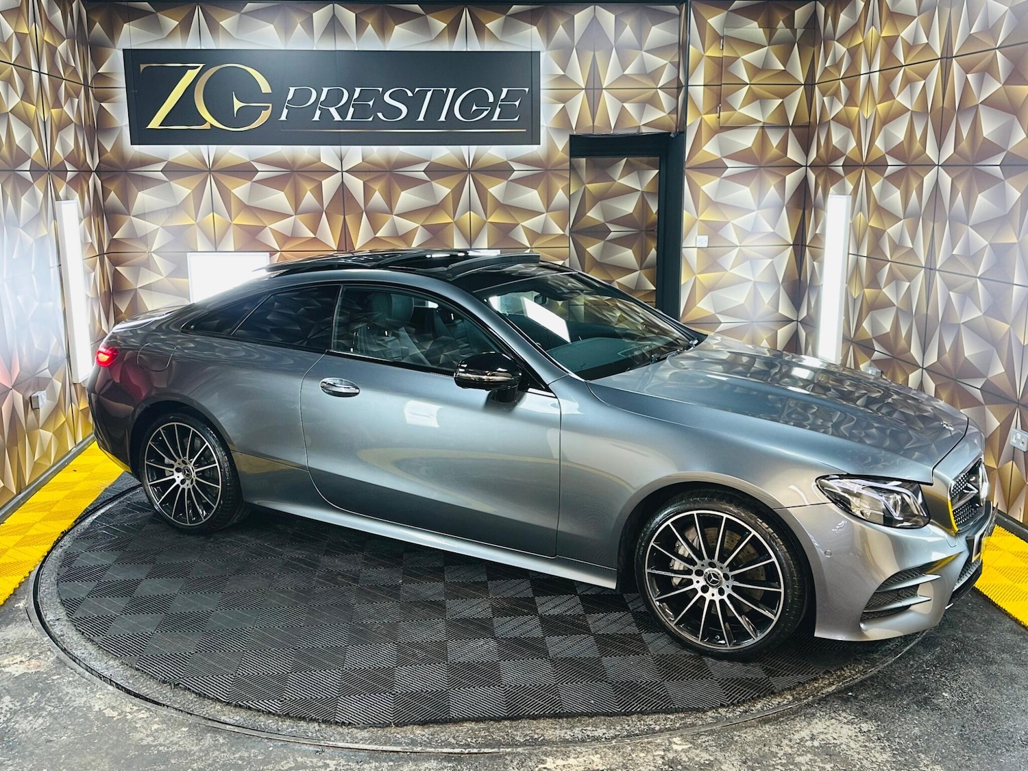 Used Mercedes-Benz E Class 2018 for sale - 77769041: Photo 13